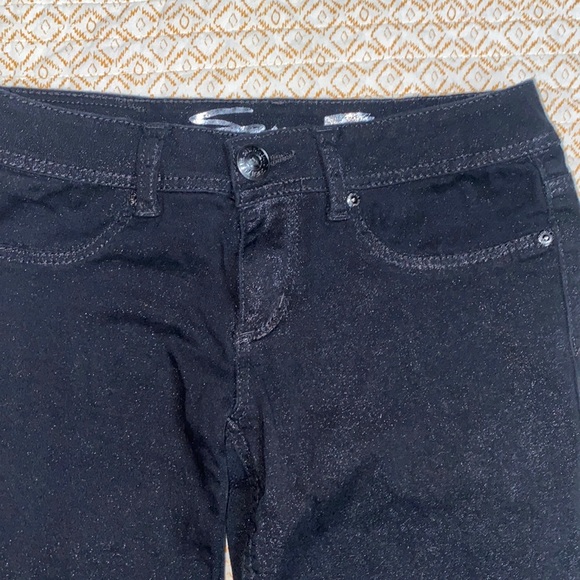 Seven7 Stretch Skinny Jeans - Picture 6 of 14